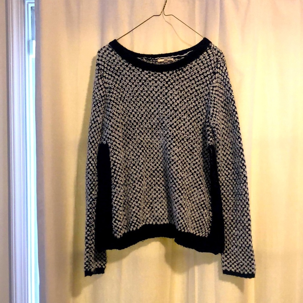 LAMade Black and White Sweater, size Large